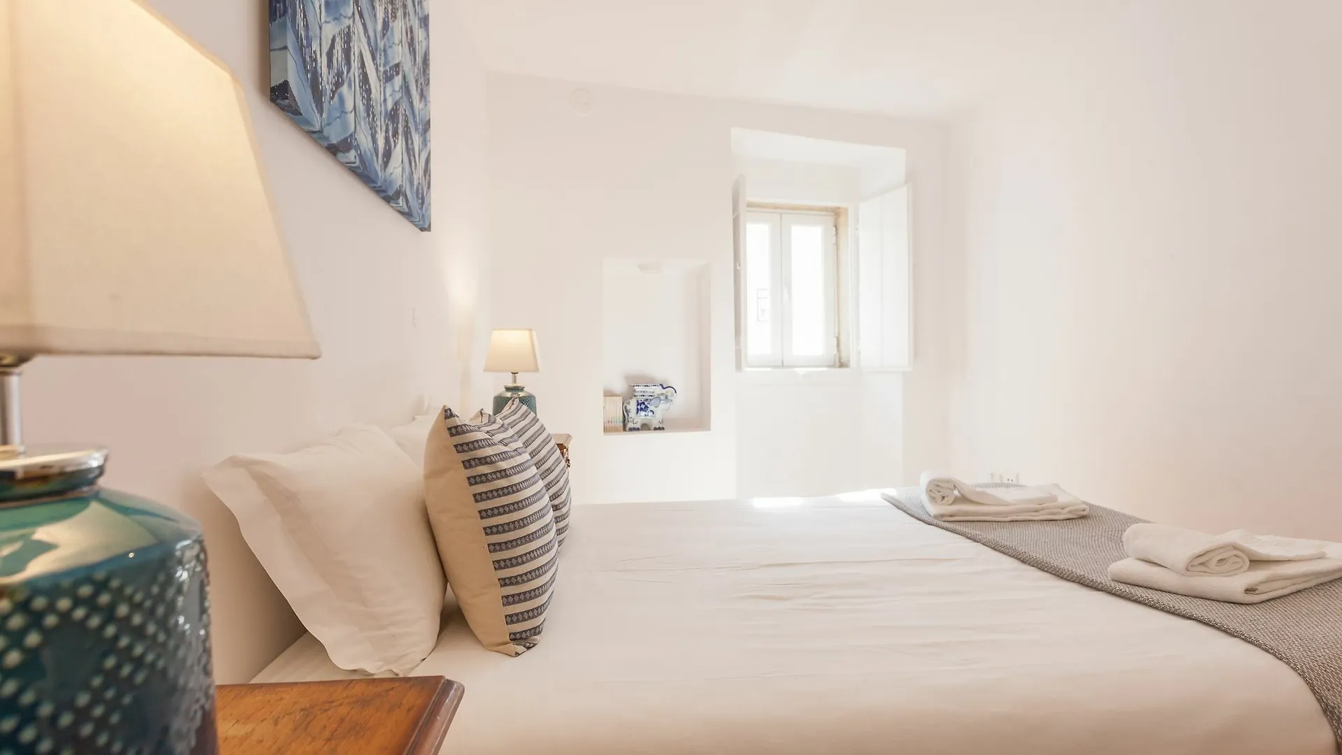 Moniz Blue By Lu Holidays Lisbon Apartment